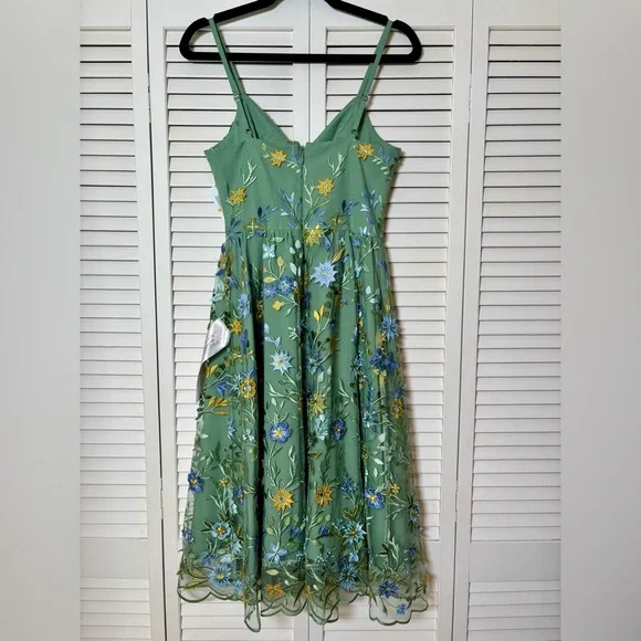 NWT Dress The Population Maren Floral 3D Embroidered Cocktail Midi Dress S - Picture 8 of 9